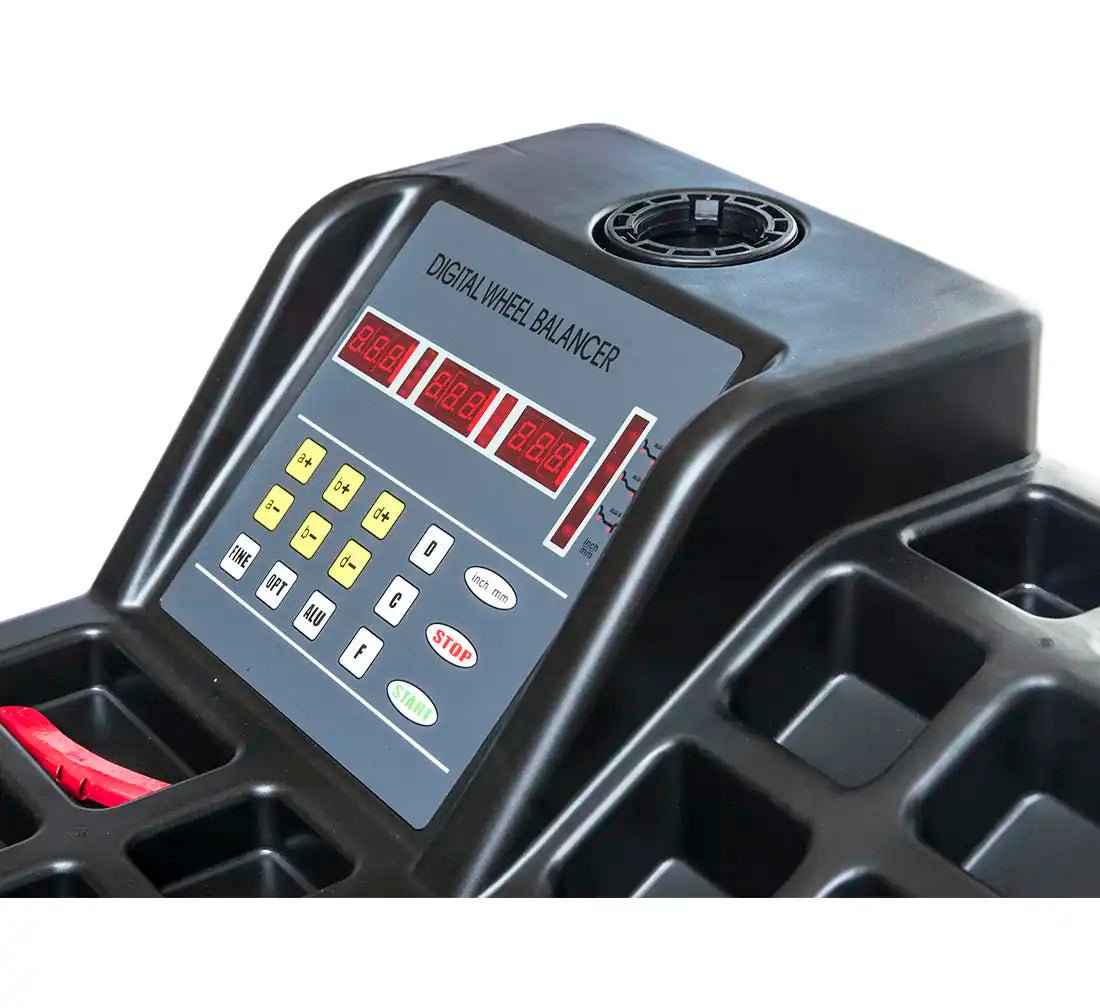 REDATS W - 220 automaatne rattatasakaalustaja 10–24″ - Ostuklikk